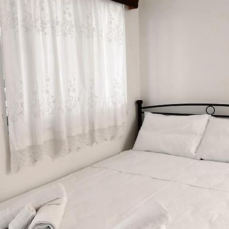 Panorama Studio Kalamata Esterno foto