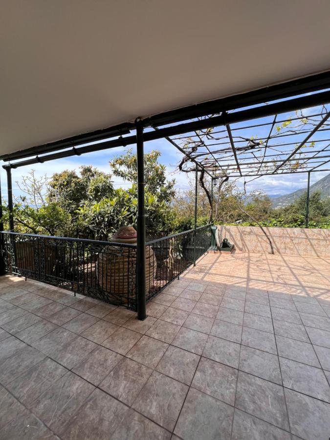 Panorama Studio Kalamata Esterno foto